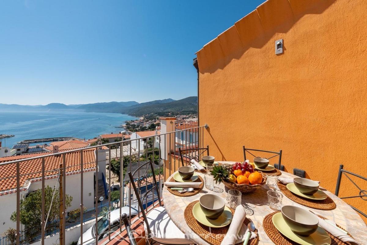 Вилла Casa Con Vista Mare Кала-Гононе Экстерьер фото
